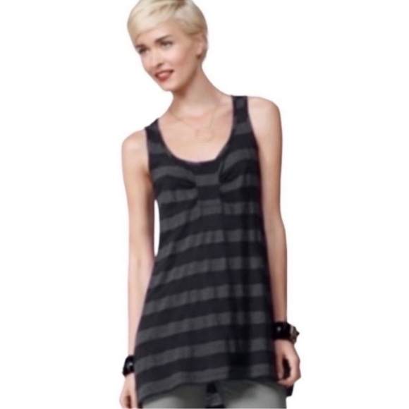 NEW CAbi Black and Grey Stripe Scoop Neck Tank Top Size XS - Picture 7 of 7